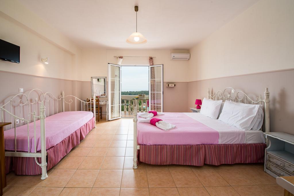 Elaias Gi Residence Mousata Dış mekan fotoğraf